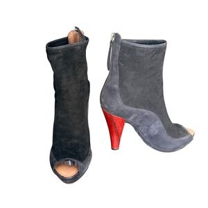 UGGs Black Suede Peep Toe Ankle Booties Heel Zipper Ankle Boots Women's Size 8.5